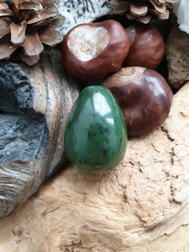 Нефрит зеленый малый нм165 - фото 12965