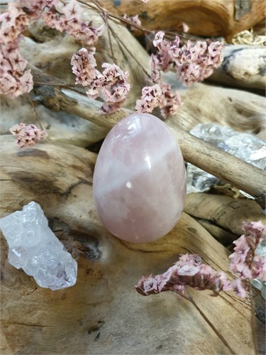 Розовый кварц средний ркс240