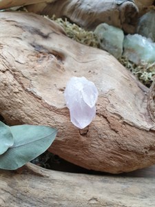 Кристалл аметиста малый крист101