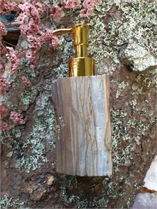 Дозатор из яшмы дз04