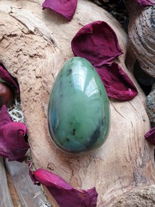 Нефрит зеленый большой нб120