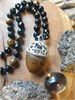 Семя намерения из тигрового глаза на бусах из обсидиана подбус198 - фото 17461